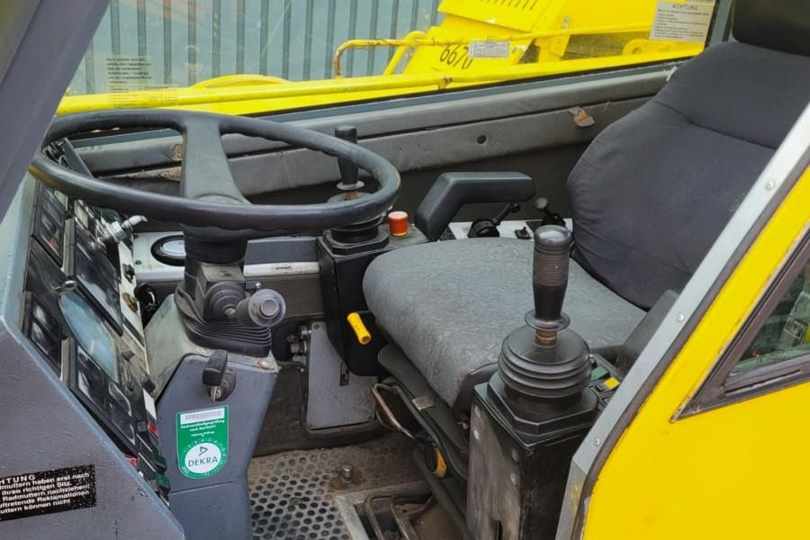 Compact Truck CT2 As-Is, Diesel, 4x4x4 Drive, 30m Main Boom, Run - Derek semua medan: gambar 5 Compact Truck CT2 As-Is, Diesel, 4x4x4 Drive, 30m Main Boom, Run - Derek semua medan: gambar 5