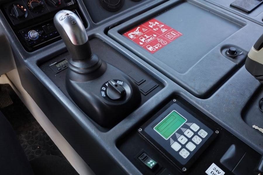 Faun ATF70G-4 8x8 Drive And 8-Wheel Steering, 70t Capac - Derek semua medan: gambar 2 Faun ATF70G-4 8x8 Drive And 8-Wheel Steering, 70t Capac - Derek semua medan: gambar 2