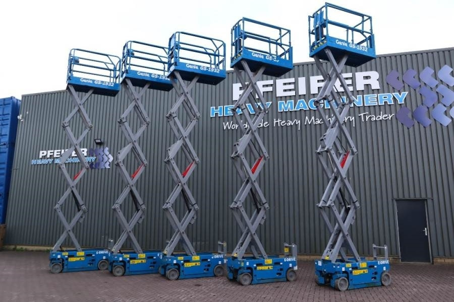 Genie GS1932 E-Drive Several In Stock, 8m Working Height - Scissor lifts: gambar 2 Genie GS1932 E-Drive Several In Stock, 8m Working Height - Scissor lifts: gambar 2