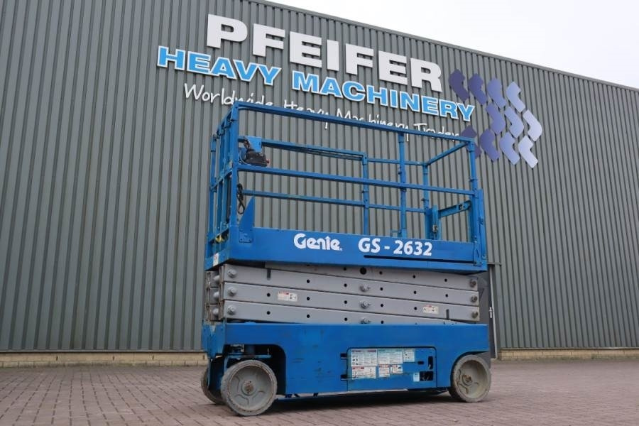 Genie GS2632 Electric, Working Height 10m, 227kg Capacit - Scissor lifts: gambar 1 Genie GS2632 Electric, Working Height 10m, 227kg Capacit - Scissor lifts: gambar 1
