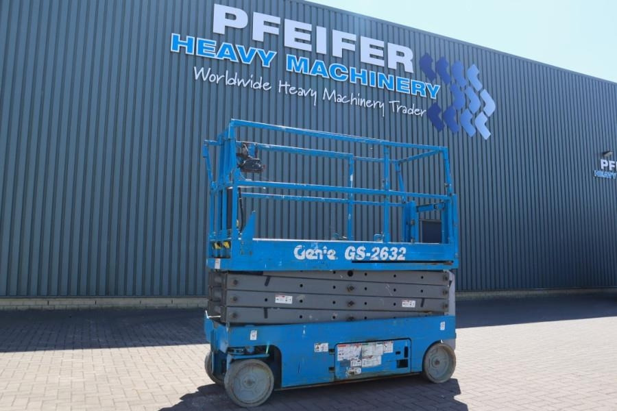 Genie GS2632 Electric, Working Height 10m, 227kg Capacit - Scissor lifts: gambar 1 Genie GS2632 Electric, Working Height 10m, 227kg Capacit - Scissor lifts: gambar 1
