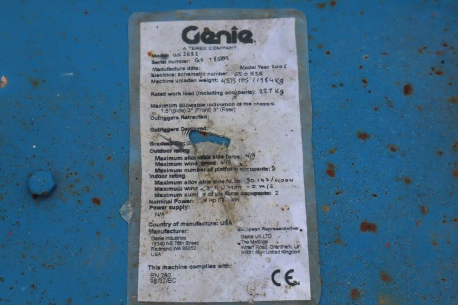 Scissor lifts Genie GS2632 Electric, Working Height 10m, 227kg Capacit: gambar 9