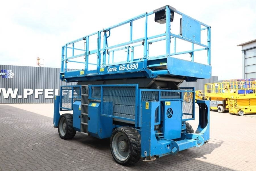 Scissor lifts Genie GS5390 Diesel, 4x4 Drive, 18.15m Working Height, 6: gambar 8 Scissor lifts Genie GS5390 Diesel, 4x4 Drive, 18.15m Working Height, 6: gambar 8