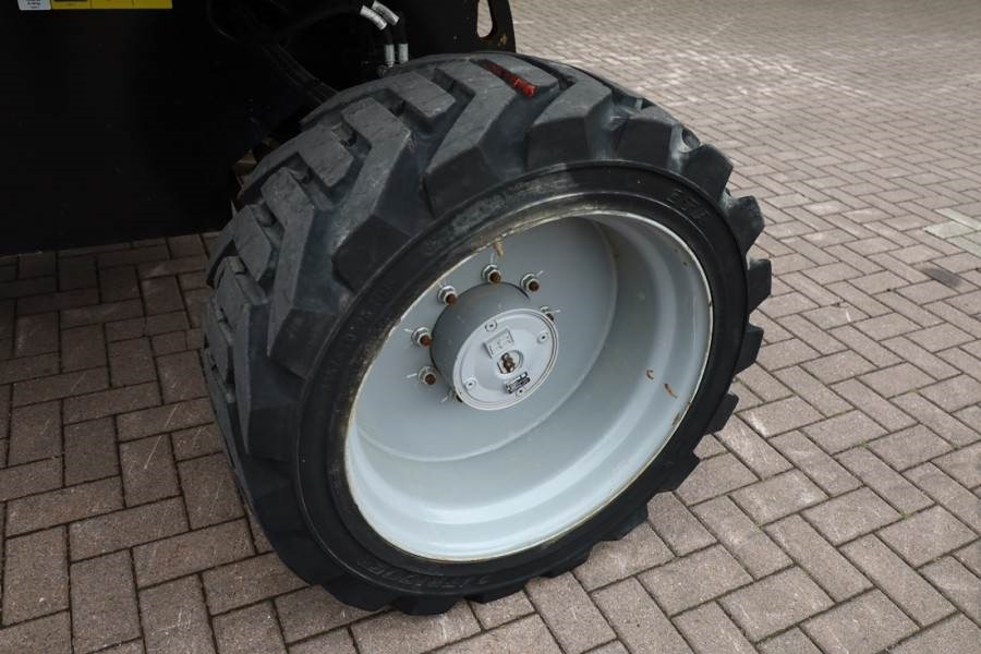 Boom teleskopik Genie S65XC Guarantee! Diesel, 4x4 Drive, 21.8m Working: gambar 15