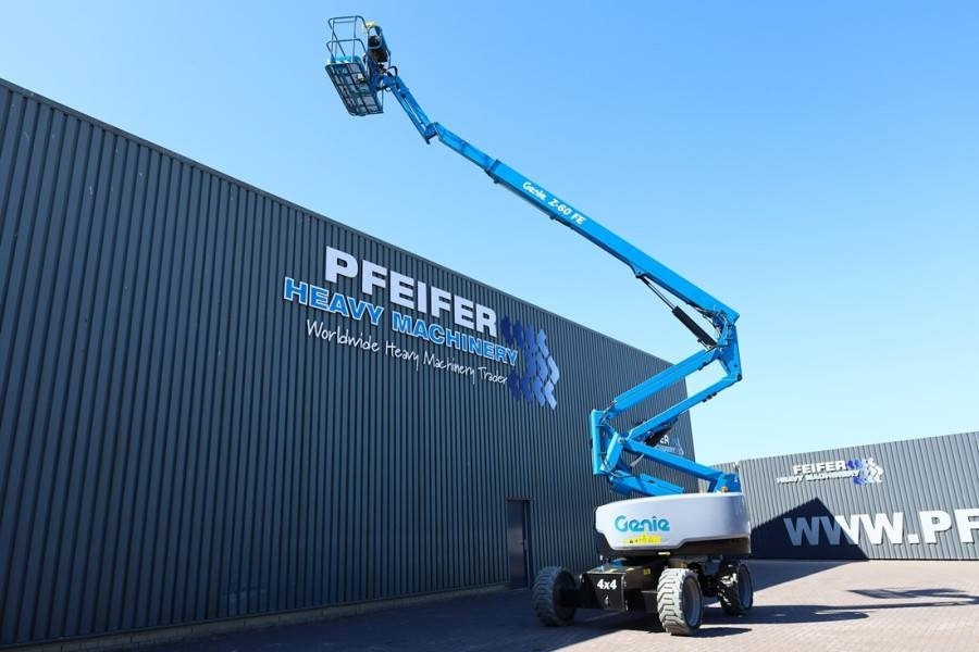 Genie Z60/37FE Guarantee! Hybrid, 4x4 Drive, 20m Working - Boom artikulasi: gambar 3 Genie Z60/37FE Guarantee! Hybrid, 4x4 Drive, 20m Working - Boom artikulasi: gambar 3