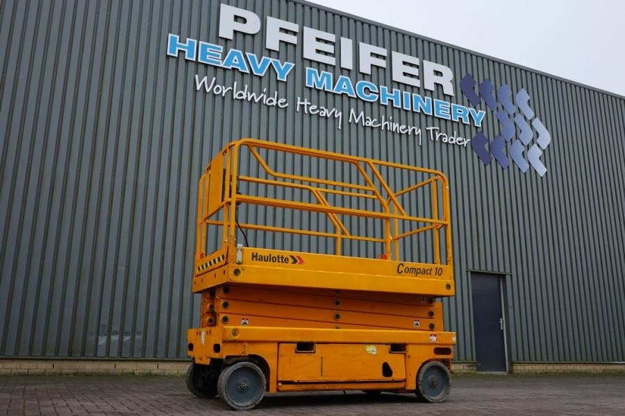Haulotte Compact 10 Electric, 10m Working Height, 450kg Cap - Scissor lifts: gambar 1 Haulotte Compact 10 Electric, 10m Working Height, 450kg Cap - Scissor lifts: gambar 1