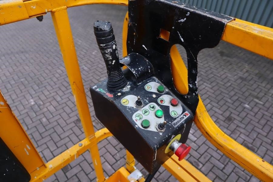 Haulotte Compact 10 Electric, 10m Working Height, 450kg Cap - Scissor lifts: gambar 4 Haulotte Compact 10 Electric, 10m Working Height, 450kg Cap - Scissor lifts: gambar 4