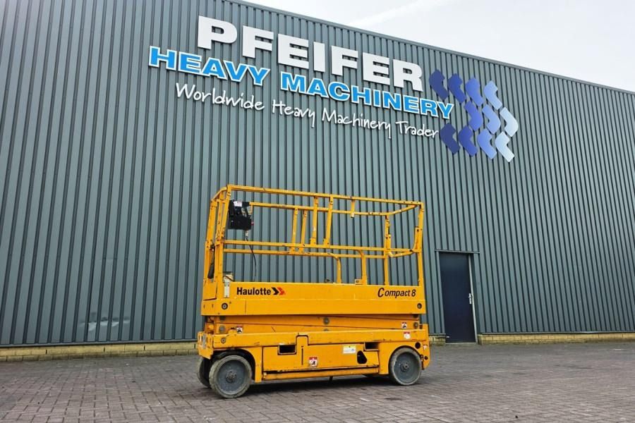 Haulotte Compact 8 Electric, Batteries 10-2024, 8.2m Workin - Scissor lifts: gambar 1 Haulotte Compact 8 Electric, Batteries 10-2024, 8.2m Workin - Scissor lifts: gambar 1