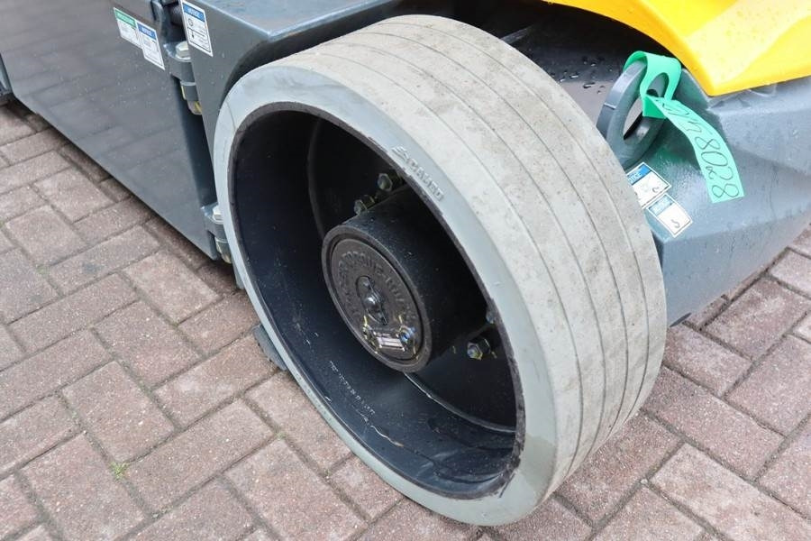 Boom artikulasi Haulotte HA12CJ+ Guarantee! Electric, 12 m Working Height,: gambar 9 Boom artikulasi Haulotte HA12CJ+ Guarantee! Electric, 12 m Working Height,: gambar 9