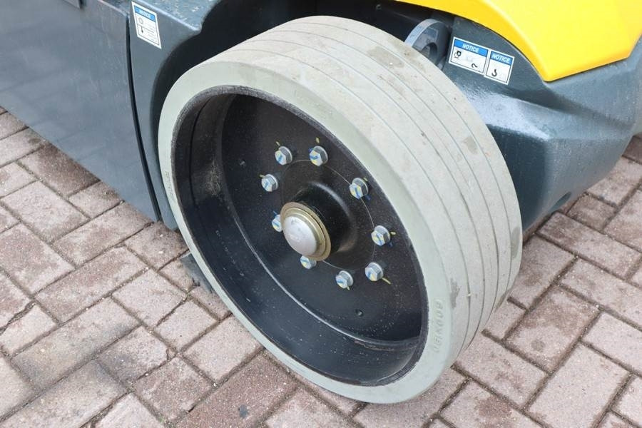 Boom artikulasi Haulotte HA12CJ+ Guarantee! Electric, 12 m Working Height,: gambar 13 Boom artikulasi Haulotte HA12CJ+ Guarantee! Electric, 12 m Working Height,: gambar 13