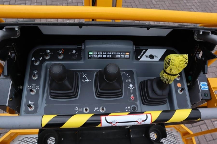 Haulotte HT16RTJ PRO NEW / UNUSED, Guarantee! Diesel, 4x4x4 - Boom teleskopik: gambar 5 Haulotte HT16RTJ PRO NEW / UNUSED, Guarantee! Diesel, 4x4x4 - Boom teleskopik: gambar 5