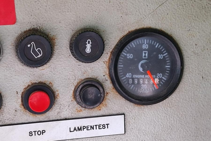 Holland Lift Megastar G300 Diesel, 4x4x4 Drive, 33.5m Working H - Scissor lifts: gambar 5 Holland Lift Megastar G300 Diesel, 4x4x4 Drive, 33.5m Working H - Scissor lifts: gambar 5