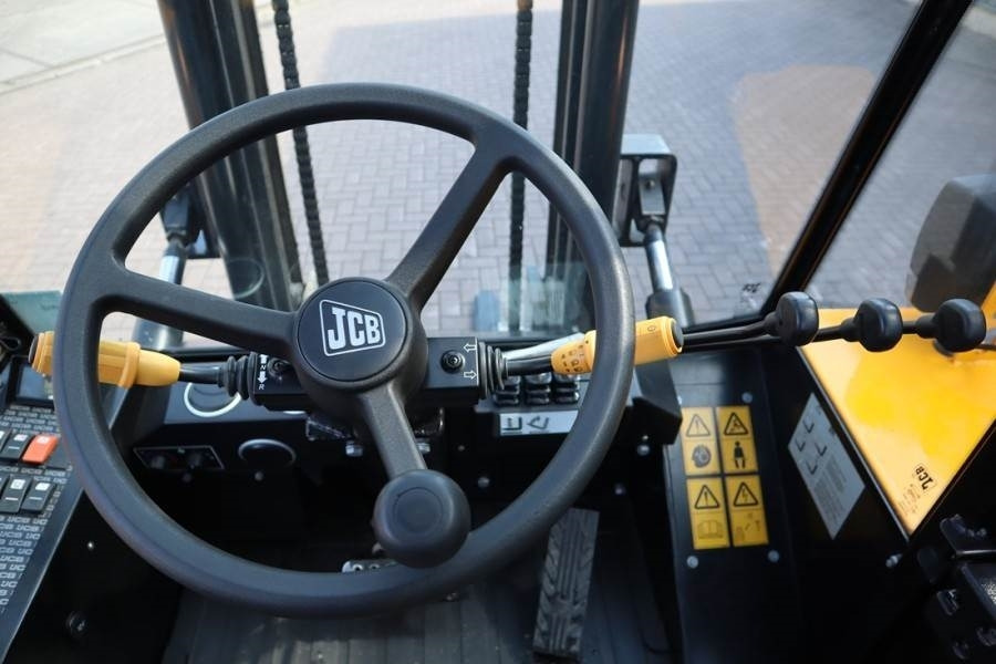 JCB 940-4 T4 Valid inspection, *Guarantee! Diesel, 4x4 - Forklift medan kasar: gambar 4 JCB 940-4 T4 Valid inspection, *Guarantee! Diesel, 4x4 - Forklift medan kasar: gambar 4