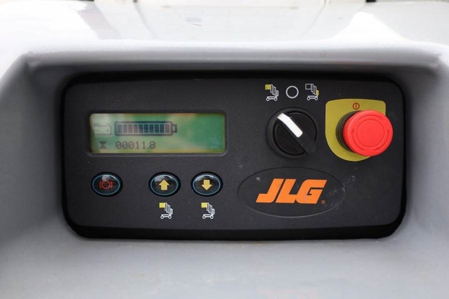 JLG 20MVL Electric, 8m Working Height, 160kg Capacity - Boom artikulasi: gambar 4 JLG 20MVL Electric, 8m Working Height, 160kg Capacity - Boom artikulasi: gambar 4