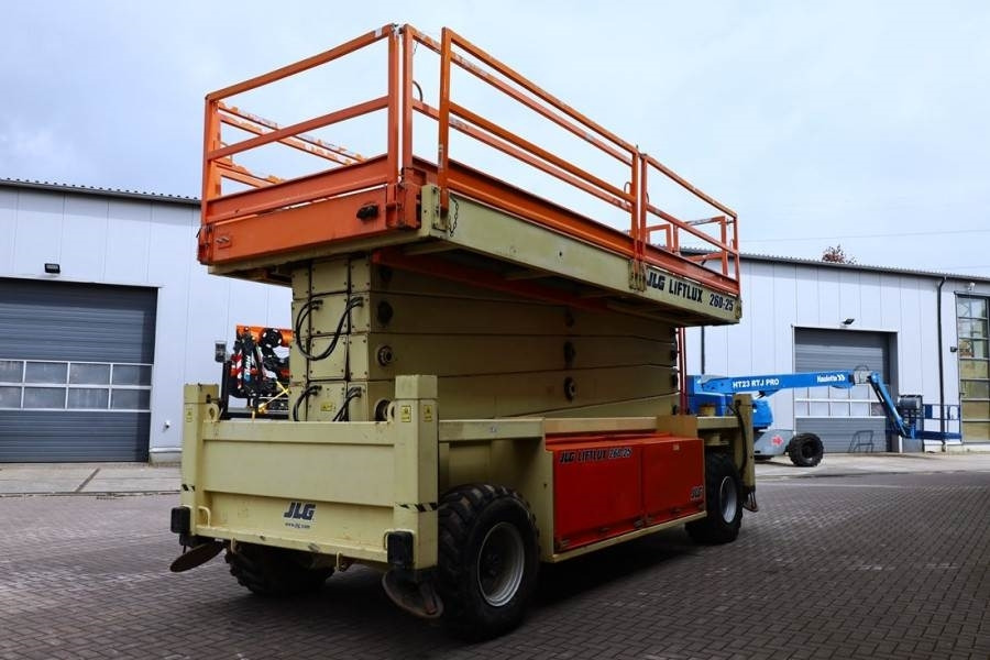 JLG 260-25 Diesel, 4x4 Drive, 9.80m Hydraulic Deck Ext - Scissor lifts: gambar 2 JLG 260-25 Diesel, 4x4 Drive, 9.80m Hydraulic Deck Ext - Scissor lifts: gambar 2