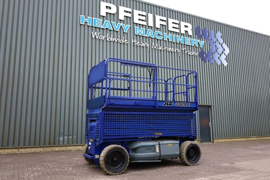 JLG 3369LE Electric, 12m Working Height, 450kg Capacit - Scissor lifts: gambar 1 JLG 3369LE Electric, 12m Working Height, 450kg Capacit - Scissor lifts: gambar 1