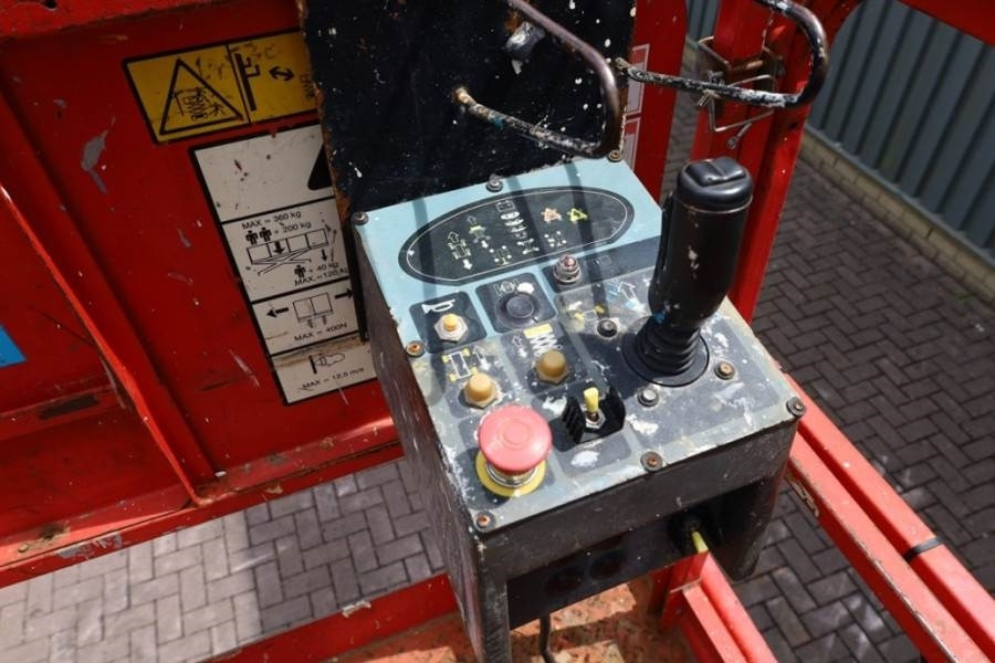 JLG 4069LE Electric, 14.2m Working Height, 360kg Capac - Scissor lifts: gambar 5 JLG 4069LE Electric, 14.2m Working Height, 360kg Capac - Scissor lifts: gambar 5