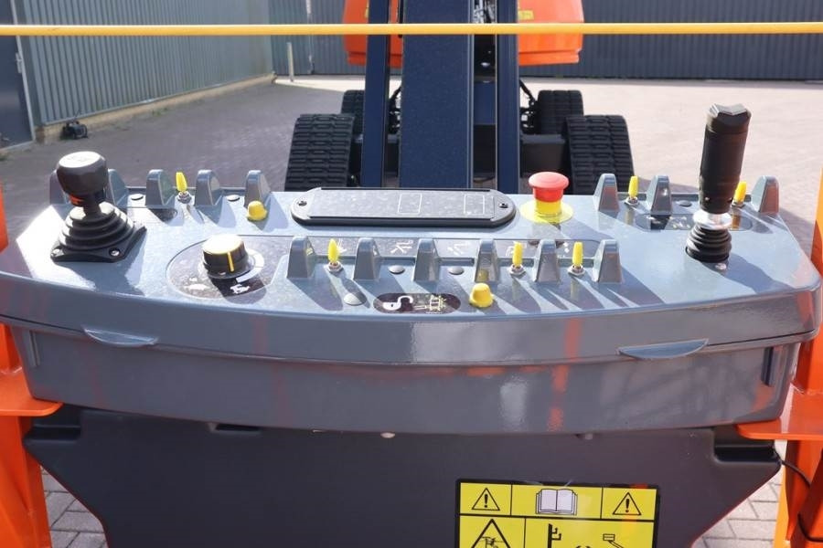JLG 660SJ Quad Tracks Also Available For Rent, New, Di - Boom teleskopik: gambar 3 JLG 660SJ Quad Tracks Also Available For Rent, New, Di - Boom teleskopik: gambar 3