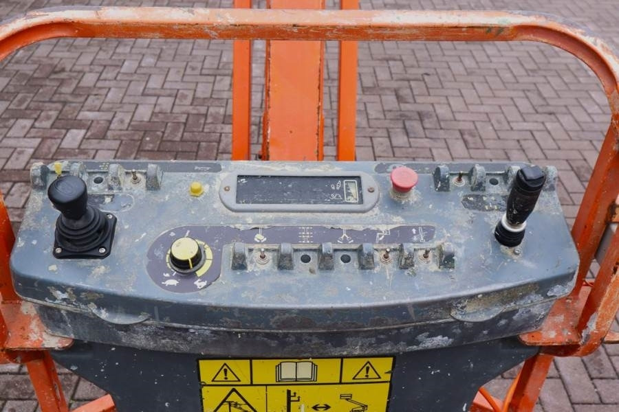 JLG 860SJ Diesel, 4x4 Drive, 28.2m Working Height, 22. - Boom teleskopik: gambar 4 JLG 860SJ Diesel, 4x4 Drive, 28.2m Working Height, 22. - Boom teleskopik: gambar 4