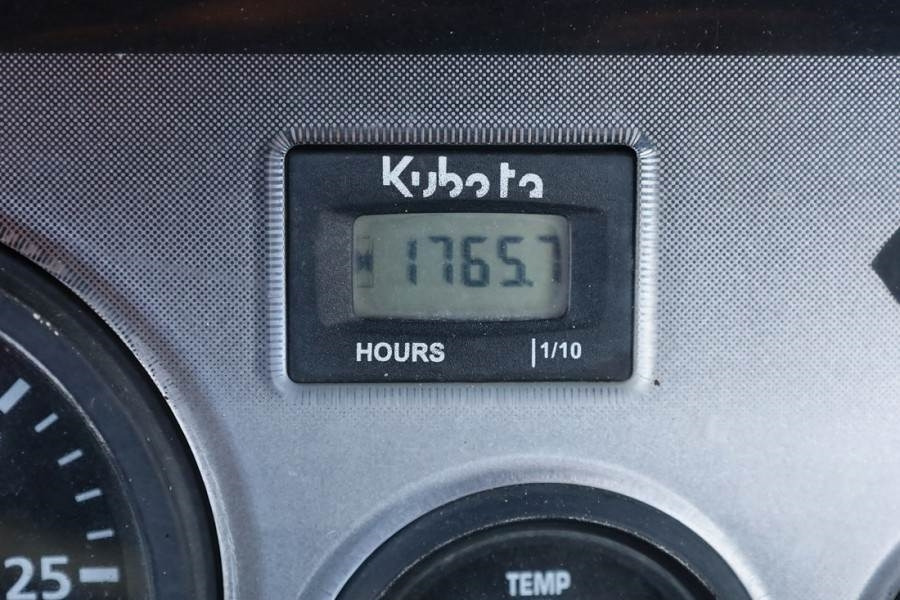 Kubota RTV1140CPX-UK 4x4 ATV Diesel, 4x4 Drive, 4 Persons - Kendaraan Kota/ Khusus: gambar 5 Kubota RTV1140CPX-UK 4x4 ATV Diesel, 4x4 Drive, 4 Persons - Kendaraan Kota/ Khusus: gambar 5