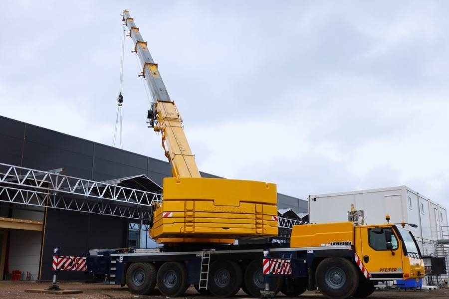 Derek semua medan Liebherr LTM1250-5.1 Dutch Registration, Paragraph 70, 10x6: gambar 16
