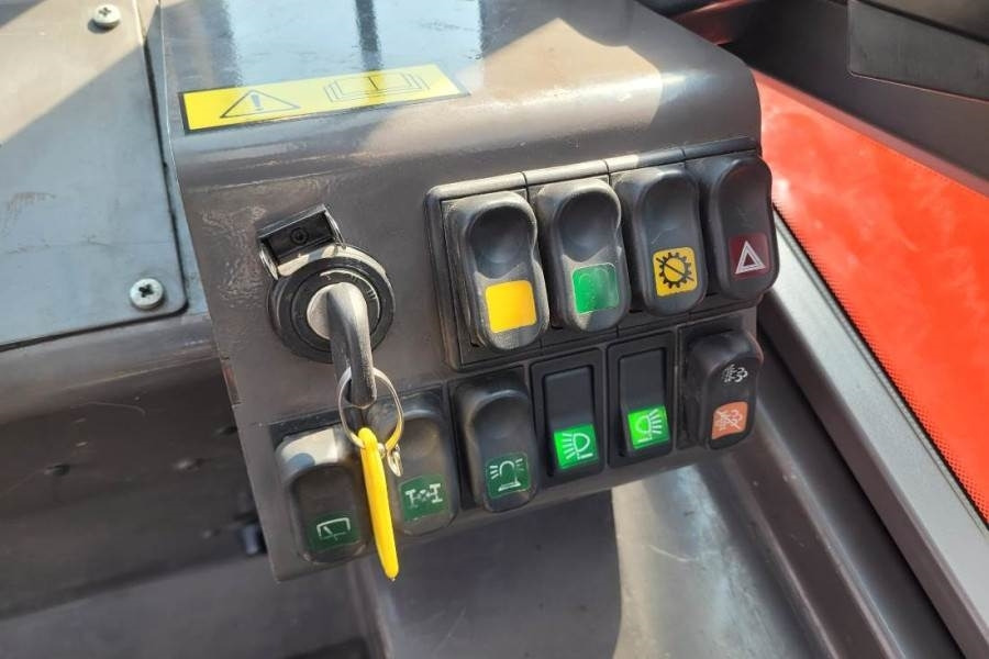 Forklift medan kasar Manitou M30-4 Valid Inspection, *Guarantee, Diesel, 4x4 Dr: gambar 10