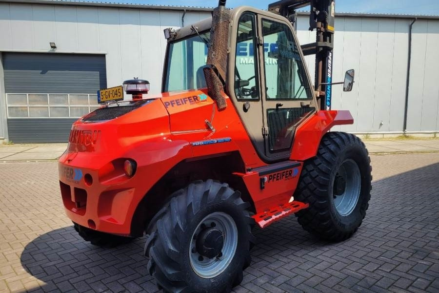 Manitou M30-4 Valid Inspection, *Guarantee, Diesel, 4x4 Dr - Forklift medan kasar: gambar 2 Manitou M30-4 Valid Inspection, *Guarantee, Diesel, 4x4 Dr - Forklift medan kasar: gambar 2