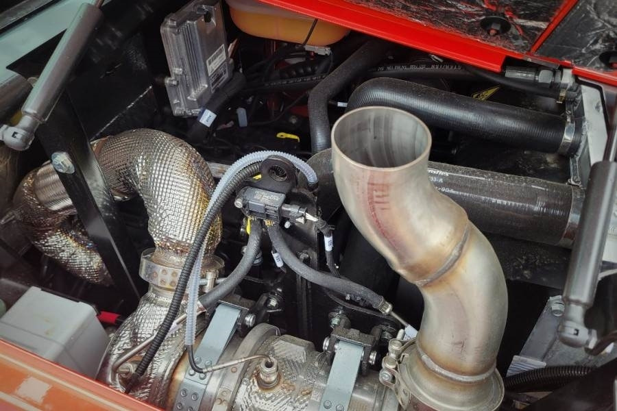 Forklift medan kasar Manitou M30-4 Valid inspection, *Guarantee, Diesel, 4x4 Dr: gambar 12 Forklift medan kasar Manitou M30-4 Valid inspection, *Guarantee, Diesel, 4x4 Dr: gambar 12