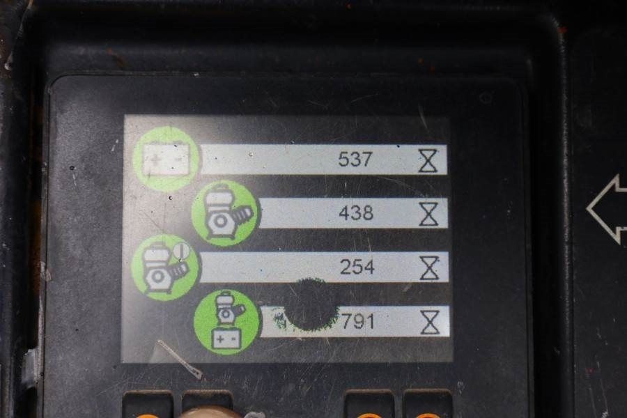 Niftylift HR17N Hybrid MK3 Hybrid Battery & Diesel, 17m Work - Boom artikulasi: gambar 5 Niftylift HR17N Hybrid MK3 Hybrid Battery & Diesel, 17m Work - Boom artikulasi: gambar 5