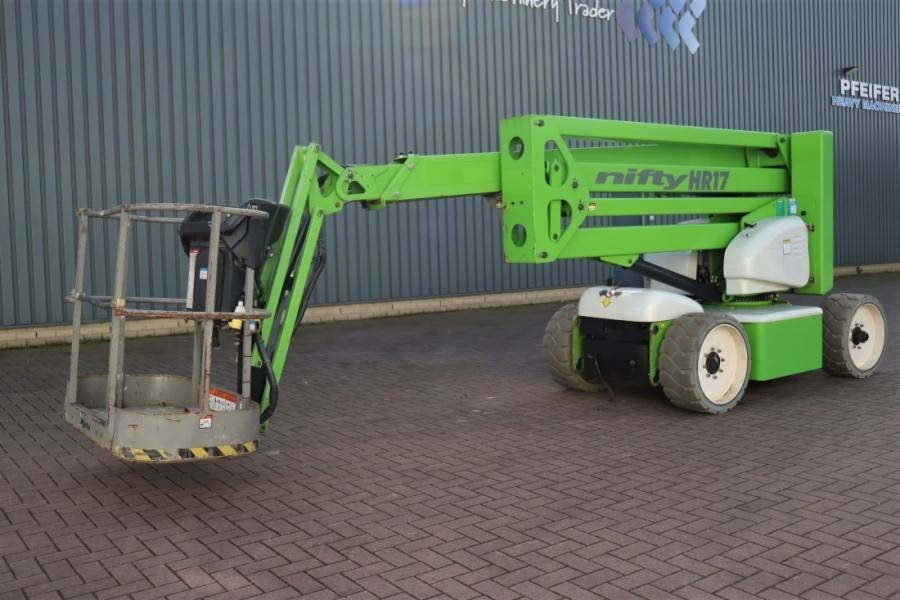 Niftylift HR17NDE HYBRIDE Hybrid Battery & Diesel, 17m Worki - Boom artikulasi: gambar 5 Niftylift HR17NDE HYBRIDE Hybrid Battery & Diesel, 17m Worki - Boom artikulasi: gambar 5