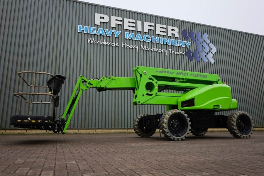Niftylift HR21 HYBRIDE 4x4 MK2 Hybride, 4x4 Drive, 21m Worki - Boom artikulasi: gambar 1 Niftylift HR21 HYBRIDE 4x4 MK2 Hybride, 4x4 Drive, 21m Worki - Boom artikulasi: gambar 1