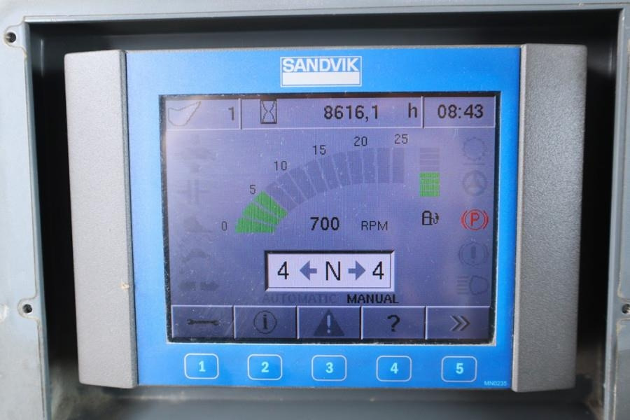 Sandvik LH410 Diesel, 4x4 Drive, 10t Capacity, Tilting Buc - Wheel loader: gambar 5 Sandvik LH410 Diesel, 4x4 Drive, 10t Capacity, Tilting Buc - Wheel loader: gambar 5