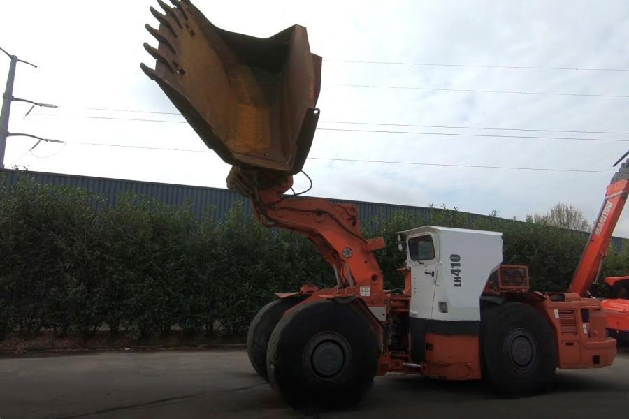 Sandvik LH410 Diesel, 4x4 Drive, 10t Capacity, Tilting Buc - Wheel loader: gambar 3 Sandvik LH410 Diesel, 4x4 Drive, 10t Capacity, Tilting Buc - Wheel loader: gambar 3