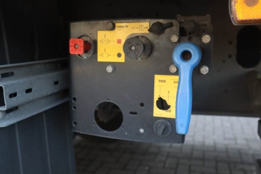 Schmitz CARG SCB3ST CoC Documents, TuV Loading Certificate - Trailer dengan terpal samping: gambar 4 Schmitz CARG SCB3ST CoC Documents, TuV Loading Certificate - Trailer dengan terpal samping: gambar 4