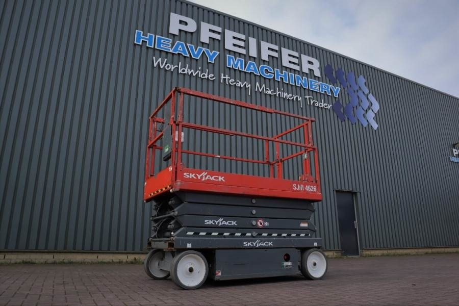 SkyJack SJ4626 ELECTRIC, 10M WORKING HEIGHT, 454KG CAPACIT - Scissor lifts: gambar 1 SkyJack SJ4626 ELECTRIC, 10M WORKING HEIGHT, 454KG CAPACIT - Scissor lifts: gambar 1