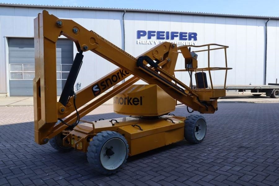 Snorkel A38E Electric, 13.5m Working Height, 6.1m Reach, 2 - Boom artikulasi: gambar 2 Snorkel A38E Electric, 13.5m Working Height, 6.1m Reach, 2 - Boom artikulasi: gambar 2