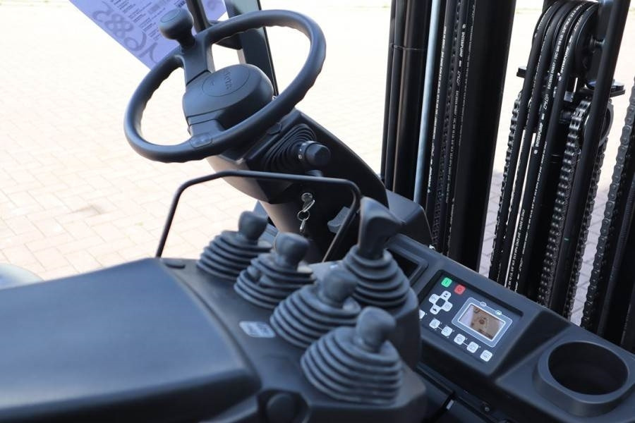 Toyota 8FBM20T Valid inspection, *Guarantee! Electric, 47 - Forklift diesel: gambar 5 Toyota 8FBM20T Valid inspection, *Guarantee! Electric, 47 - Forklift diesel: gambar 5