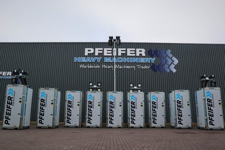 Trime X-BOX M 4 x 320W Valid inspection, *Guarantee! Max - Menara penerangan: gambar 1 Trime X-BOX M 4 x 320W Valid inspection, *Guarantee! Max - Menara penerangan: gambar 1