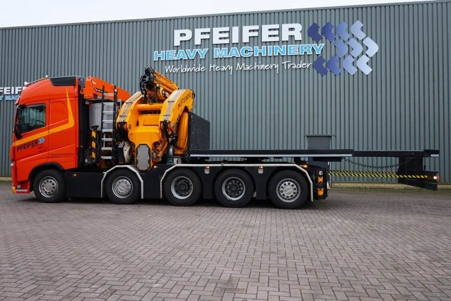 Volvo FH12 With Cormach 135tm Crane Volvo FH12 10x4 With - Derek semua medan: gambar 3 Volvo FH12 With Cormach 135tm Crane Volvo FH12 10x4 With - Derek semua medan: gambar 3