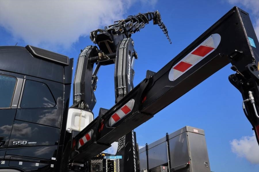 Volvo FH16 10x4 With Cormach 150tm Crane Valid inspectio - Derek semua medan: gambar 2 Volvo FH16 10x4 With Cormach 150tm Crane Valid inspectio - Derek semua medan: gambar 2