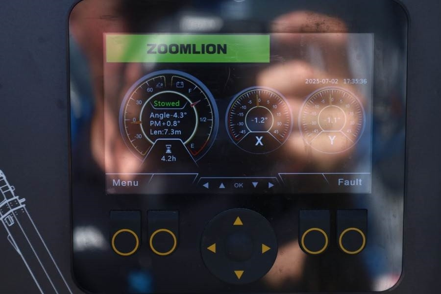 Zoomlion ZT22JE Fully Electric Lithium-Powered, 4x4 Rough T - Boom teleskopik: gambar 5 Zoomlion ZT22JE Fully Electric Lithium-Powered, 4x4 Rough T - Boom teleskopik: gambar 5