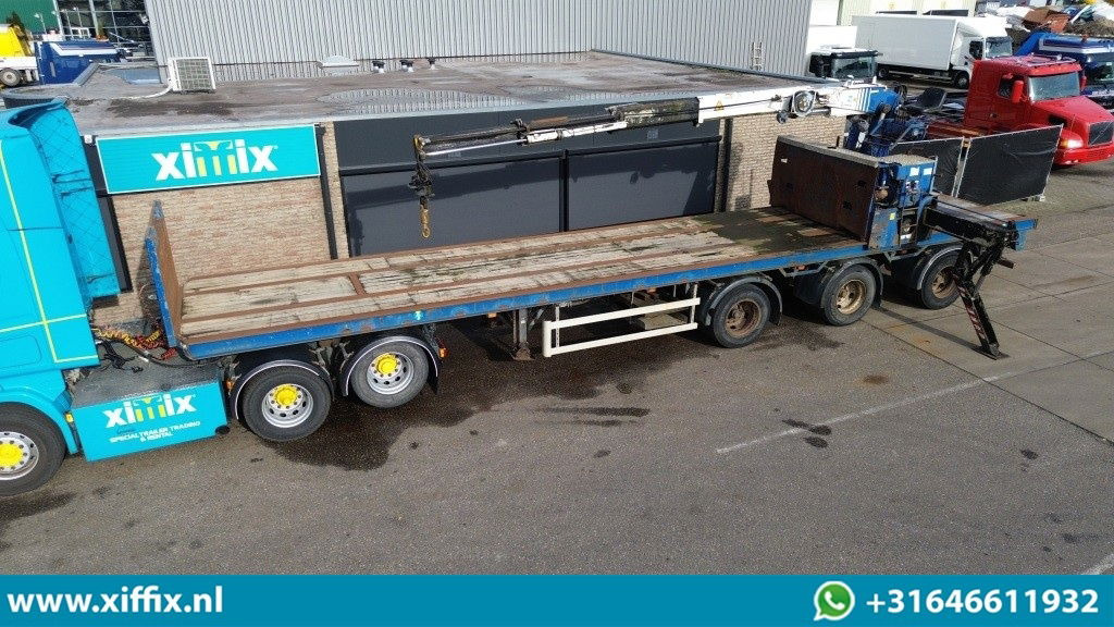 Floor 3-ass. Steenoplegger met Kennis 23 ton/mtr. Kraan - Truk flatbed, Truk derek: gambar 1 Floor 3-ass. Steenoplegger met Kennis 23 ton/mtr. Kraan - Truk flatbed, Truk derek: gambar 1