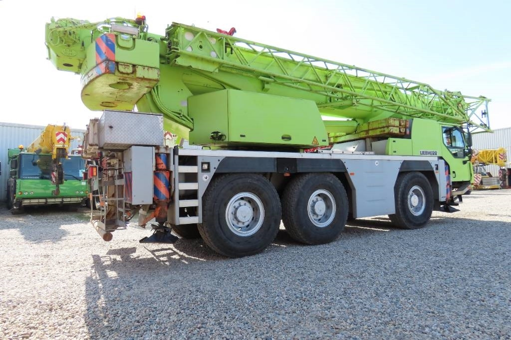 Liebherr LTM 1055-3.2 - Derek semua medan: gambar 3 Liebherr LTM 1055-3.2 - Derek semua medan: gambar 3