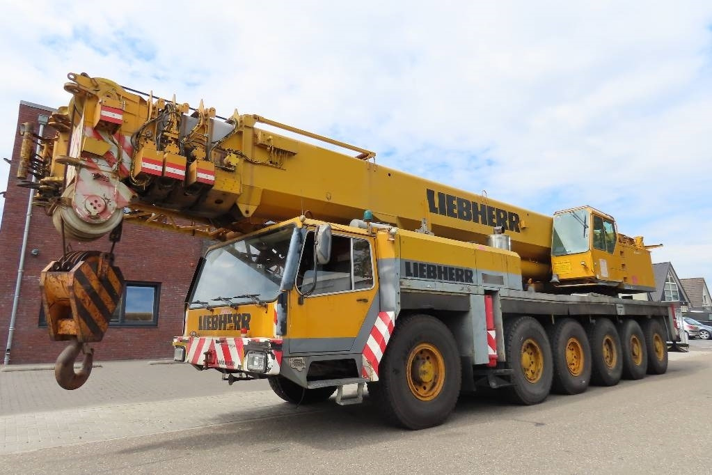 Liebherr LTM 1160/1  - Derek semua medan: gambar 1 Liebherr LTM 1160/1  - Derek semua medan: gambar 1