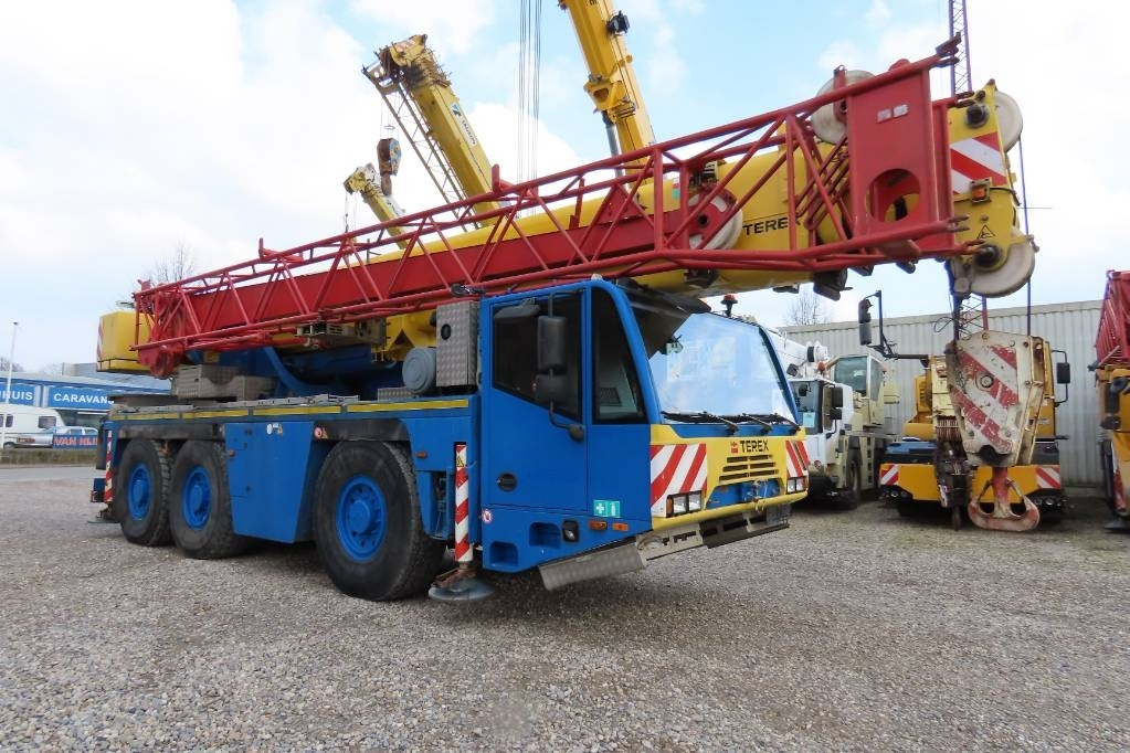 Terex Demag AC 50-1 - Derek semua medan: gambar 2 Terex Demag AC 50-1 - Derek semua medan: gambar 2