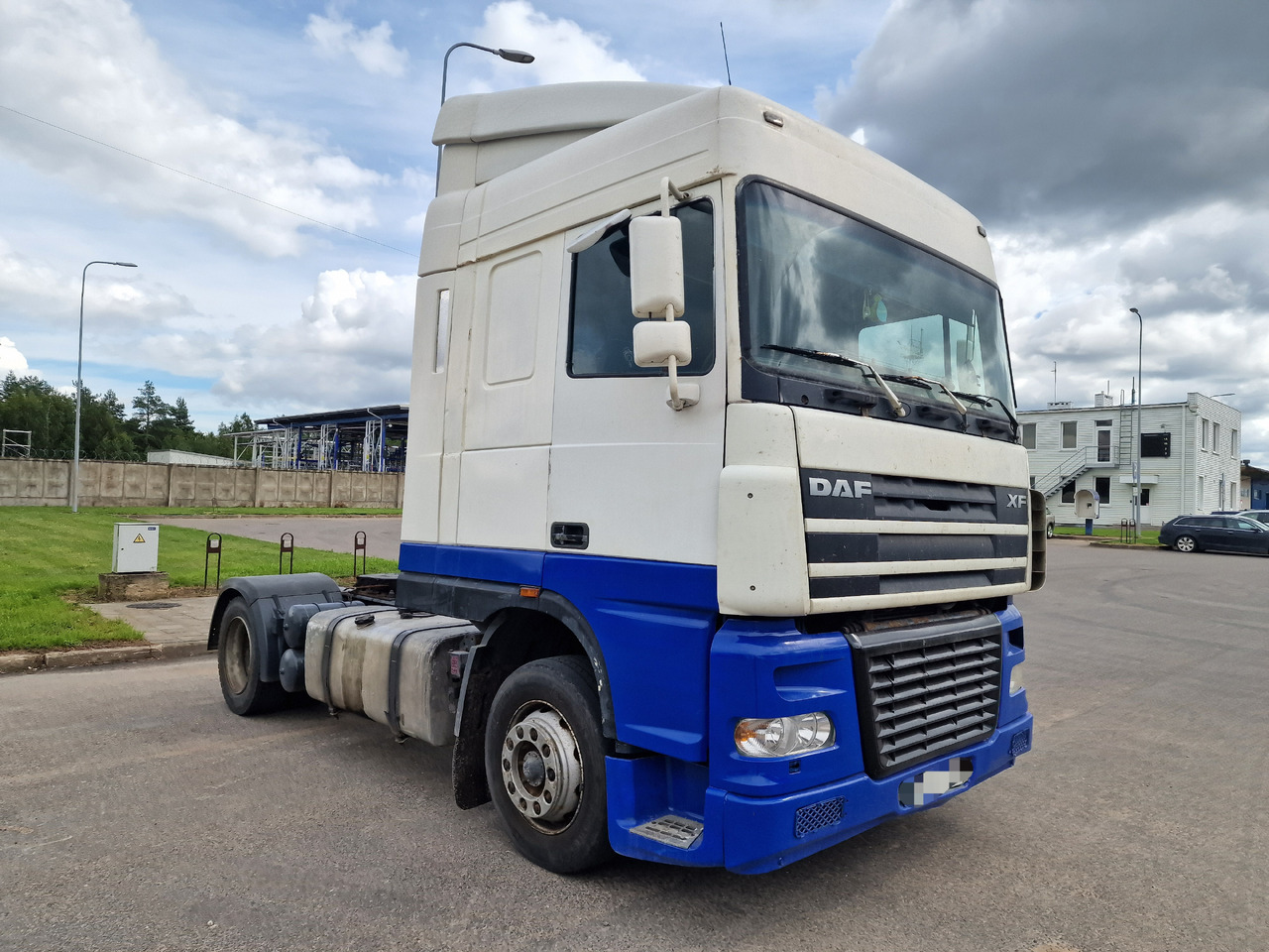 DAF 95.430 XF Euro2 manual - Tractor head: gambar 1 DAF 95.430 XF Euro2 manual - Tractor head: gambar 1