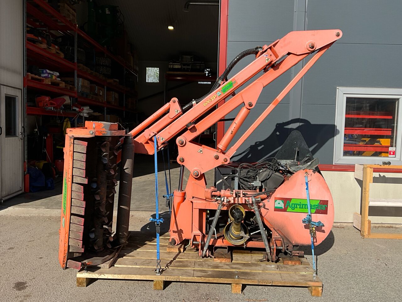 Agrimaster Golden 600 ZP T125R - Membangun inventaris: gambar 1 Agrimaster Golden 600 ZP T125R - Membangun inventaris: gambar 1