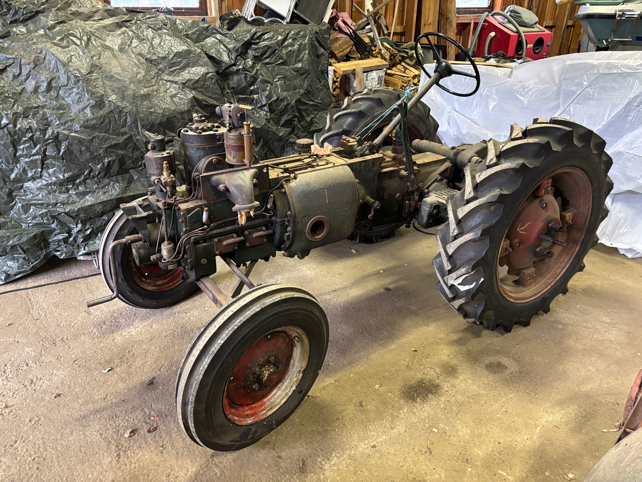 Bolinder-Munktell BM10 - Traktor: gambar 1 Bolinder-Munktell BM10 - Traktor: gambar 1