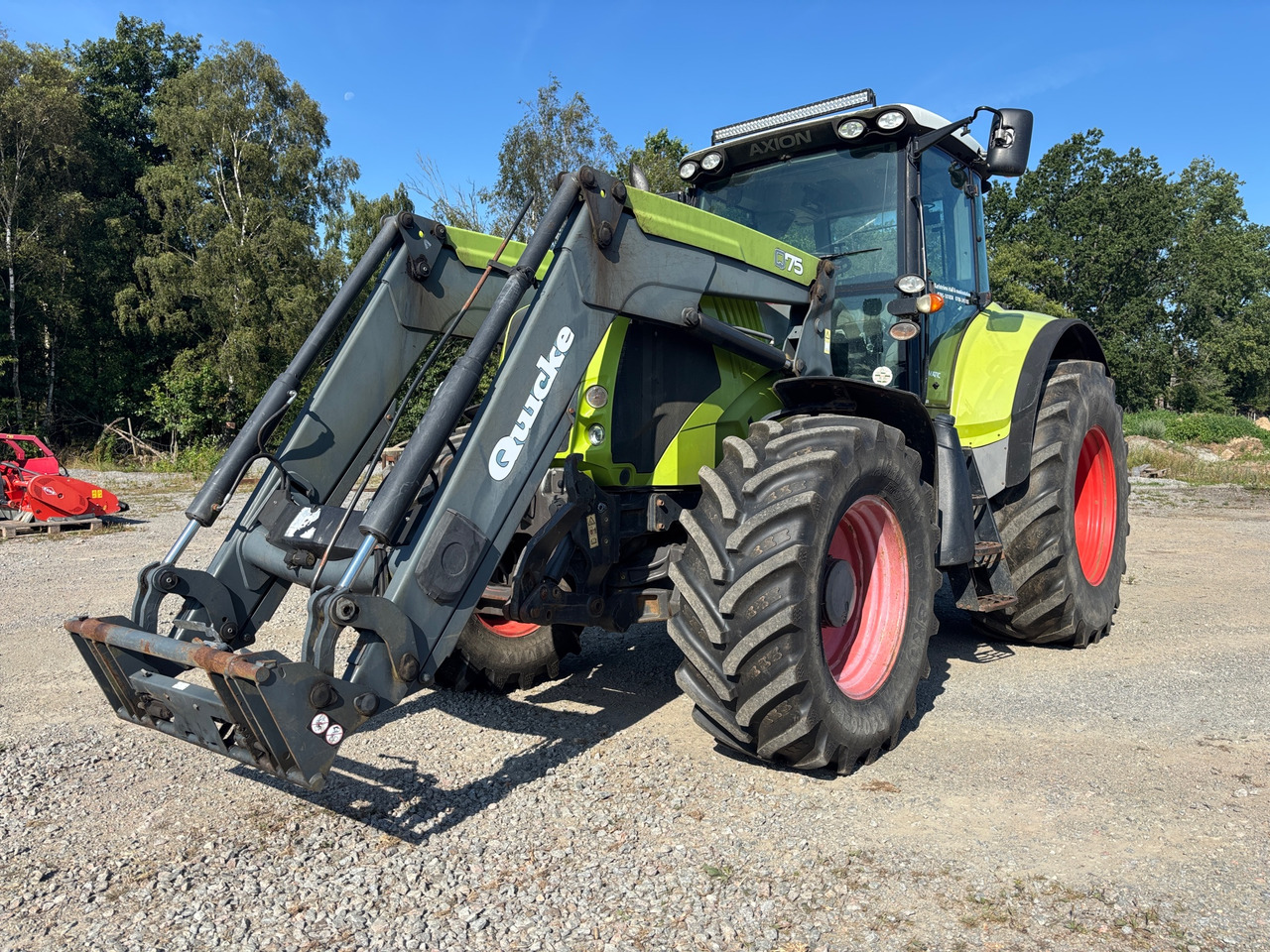 Claas Axion 810 Cmatic - Traktor: gambar 1 Claas Axion 810 Cmatic - Traktor: gambar 1