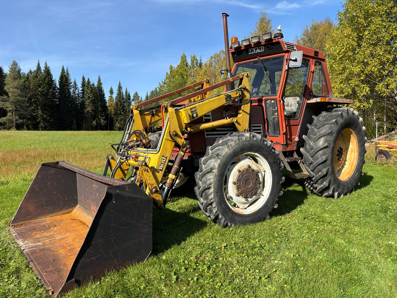 Fiat 880 - Traktor: gambar 1 Fiat 880 - Traktor: gambar 1